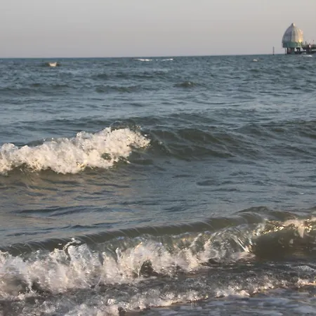 Urlaub Im Ostseebad - Haus Neuborn - Strandnah Und Ruhig Gelegen Whg Og * Грёмиц